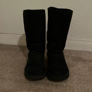 Uggs - kids size 3 - black - worn